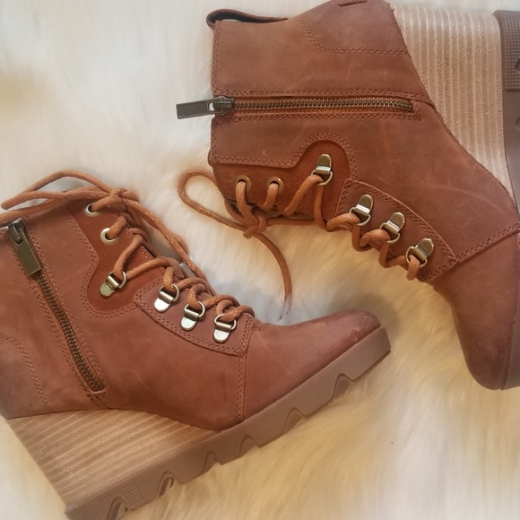 Sorel Joan Uptown Lace Bootie size 7.5 - Picture 3 of 5